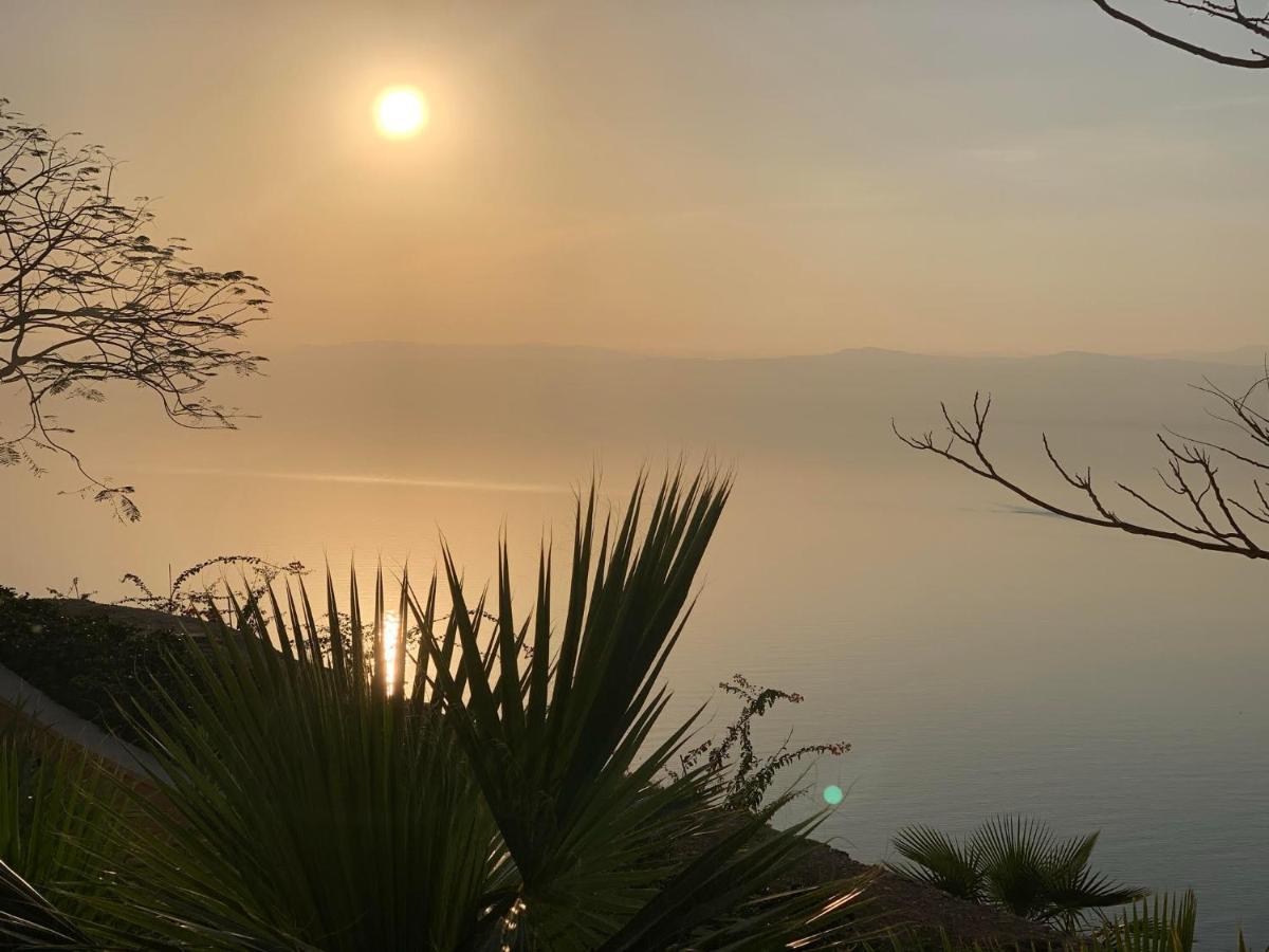 Samarah Dead Sea Resort Apartment With Sea View Fp4 Traveler Award 2025 Winner Thursday, Friday & Saturday Groups Consisting Solely Of Male Guests Are Not Permitted Sweimeh Exterior photo